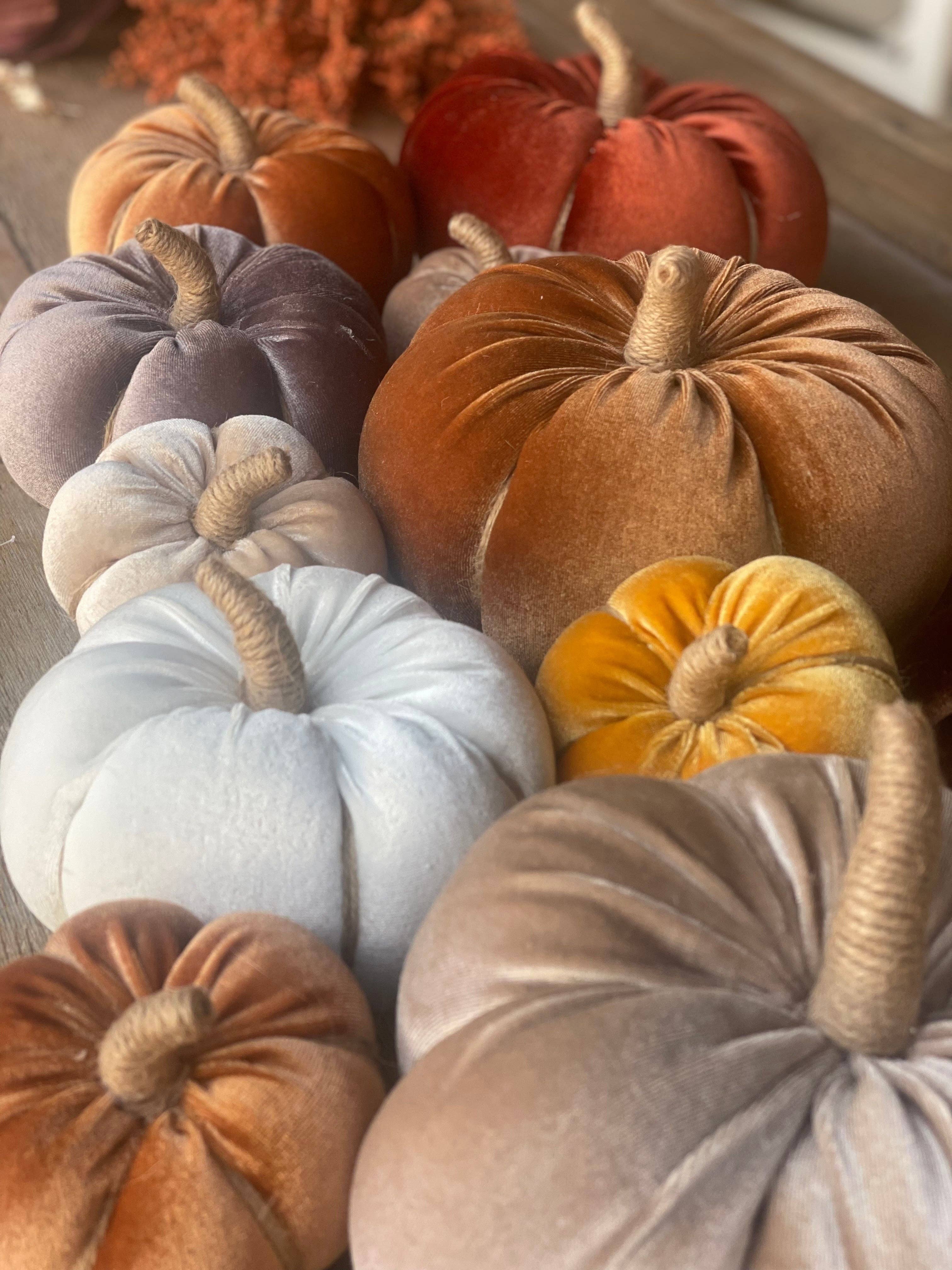 CF-3171 - XL Caramel Velvet Fall Pumpkin