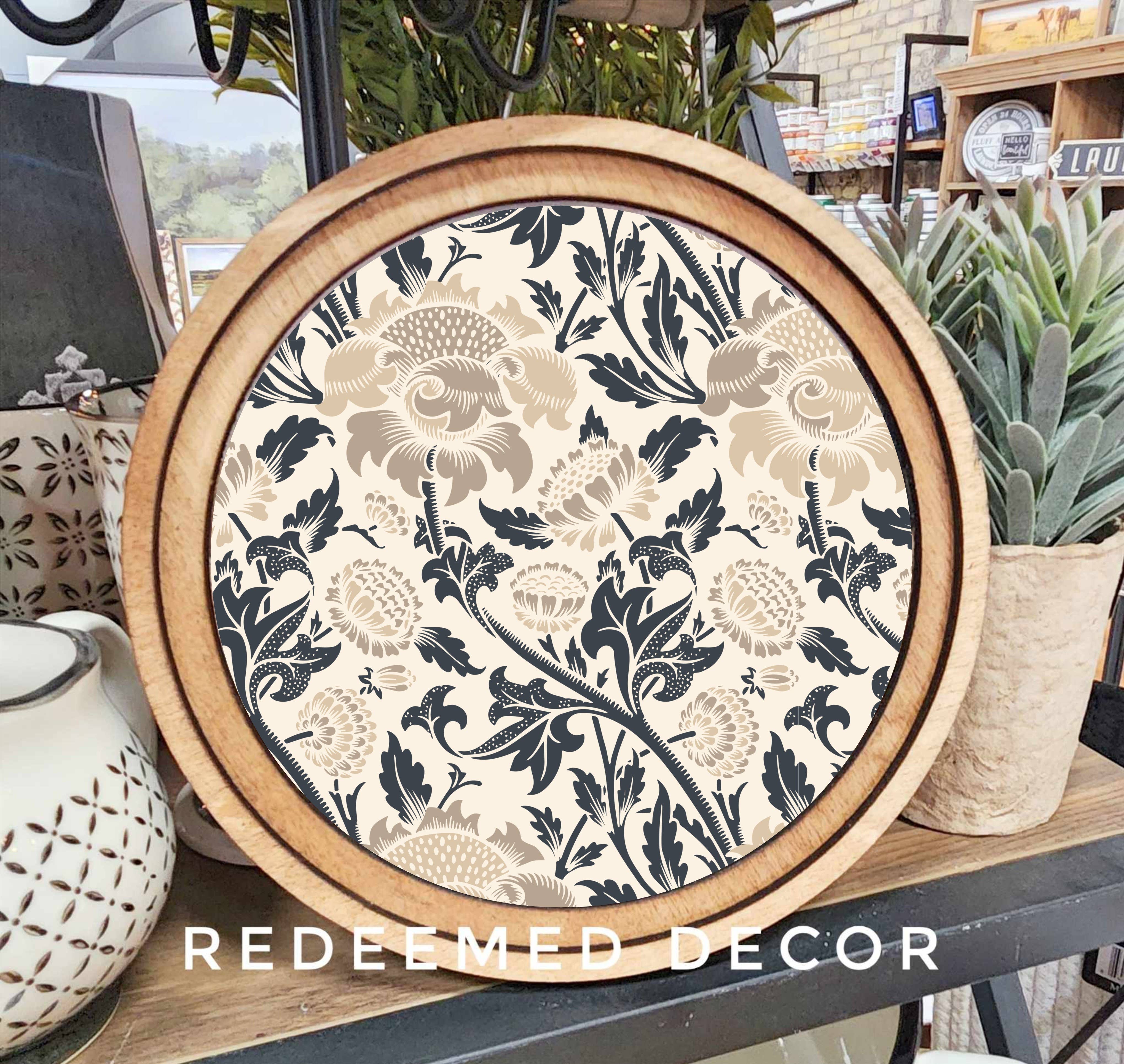 8" Round Morris Neutral Art