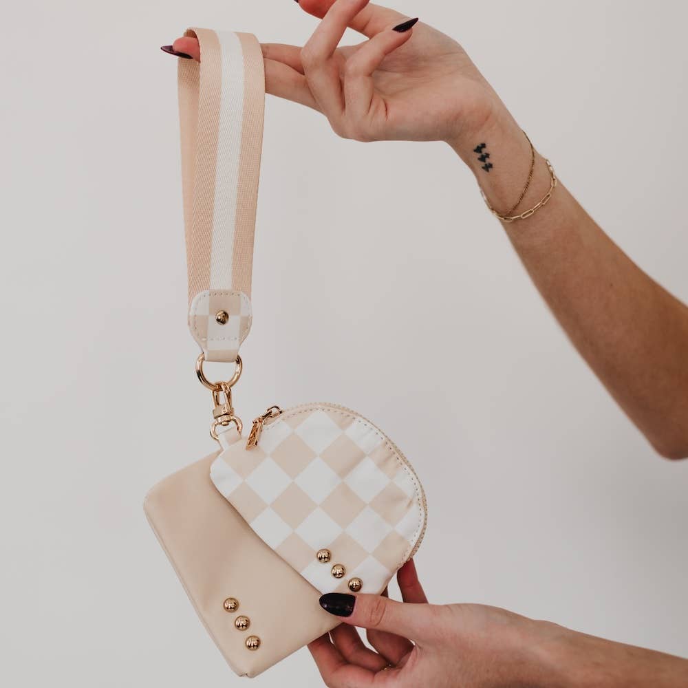 Dolly Dual Pouch Wristlet : Checkered Tan/Tan