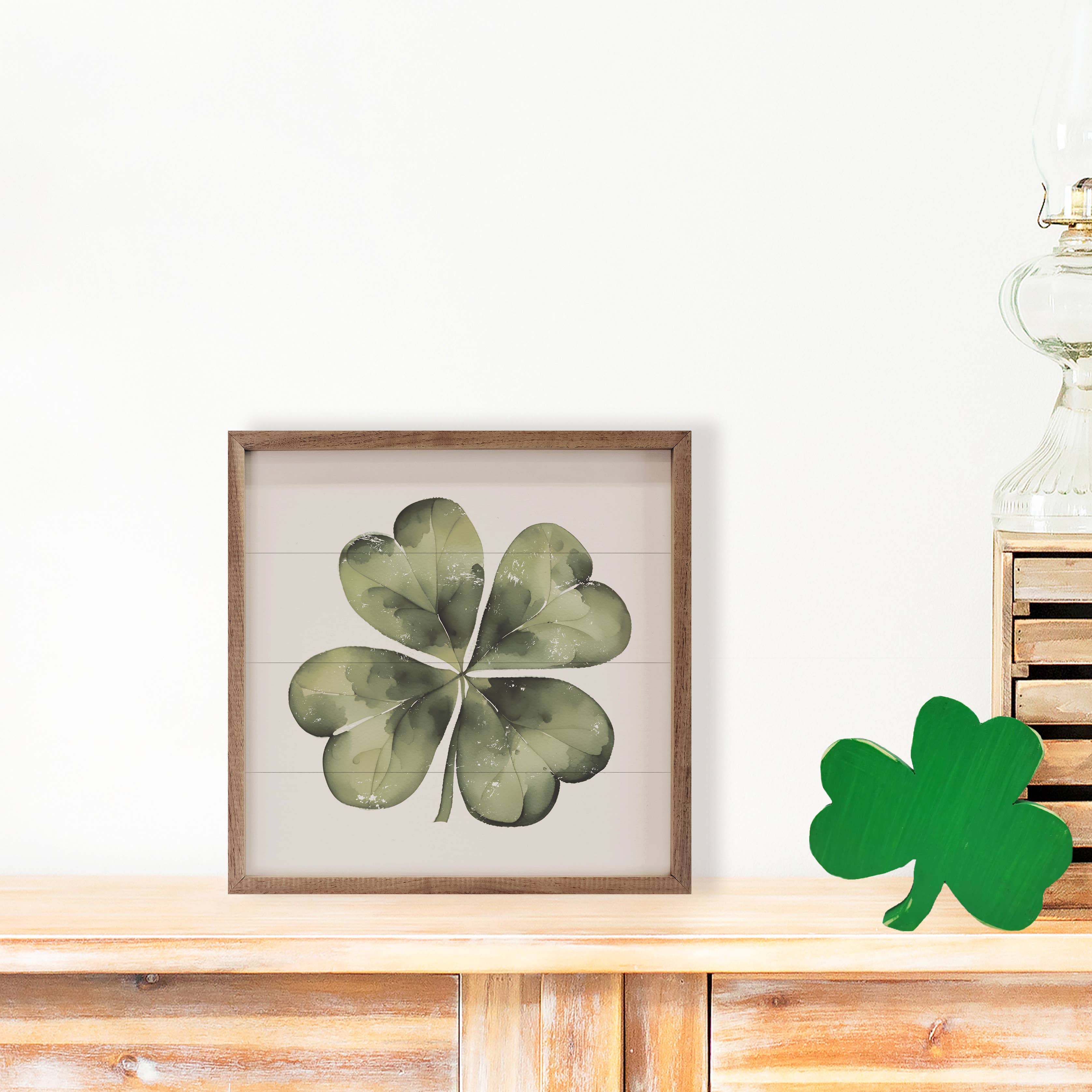 Lucky Four Leaf Clover White: 4 x 4 x 1