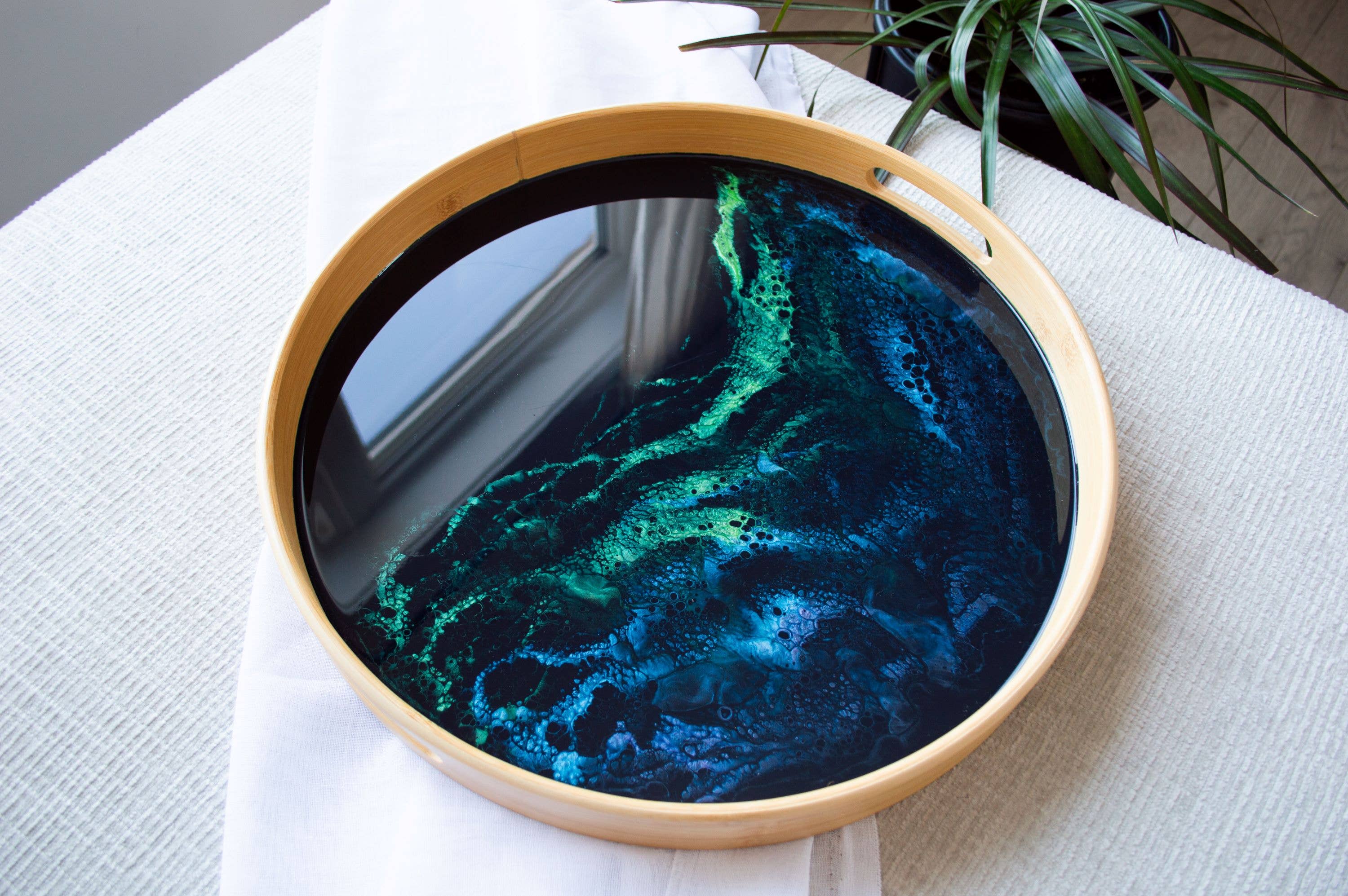Northern Lights Collection Bread Board (12"x18")