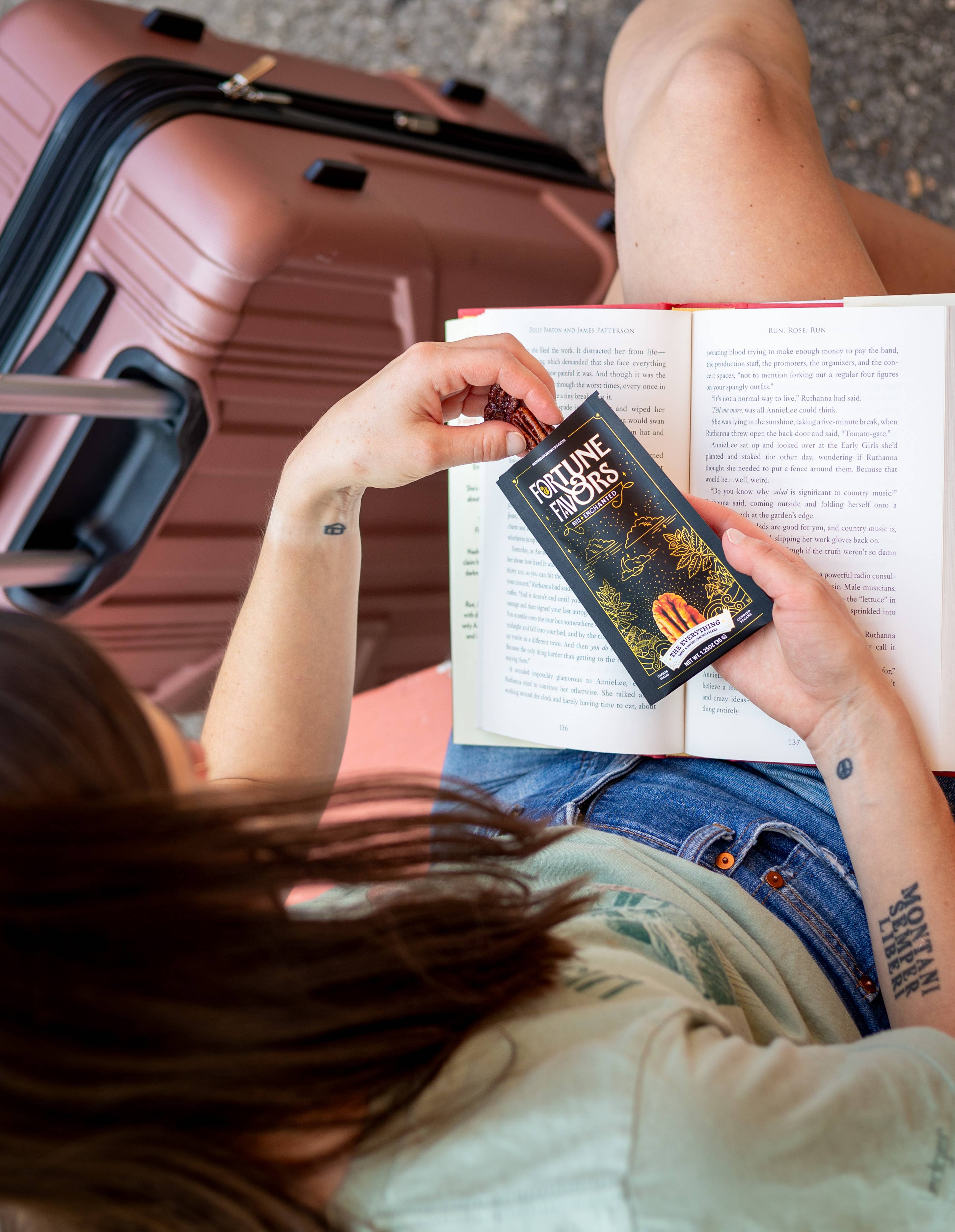 4oz Fortune Favors The Everything Candied Pecans