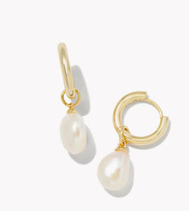 WilILLA PEARL HUGGIE EARRINGS