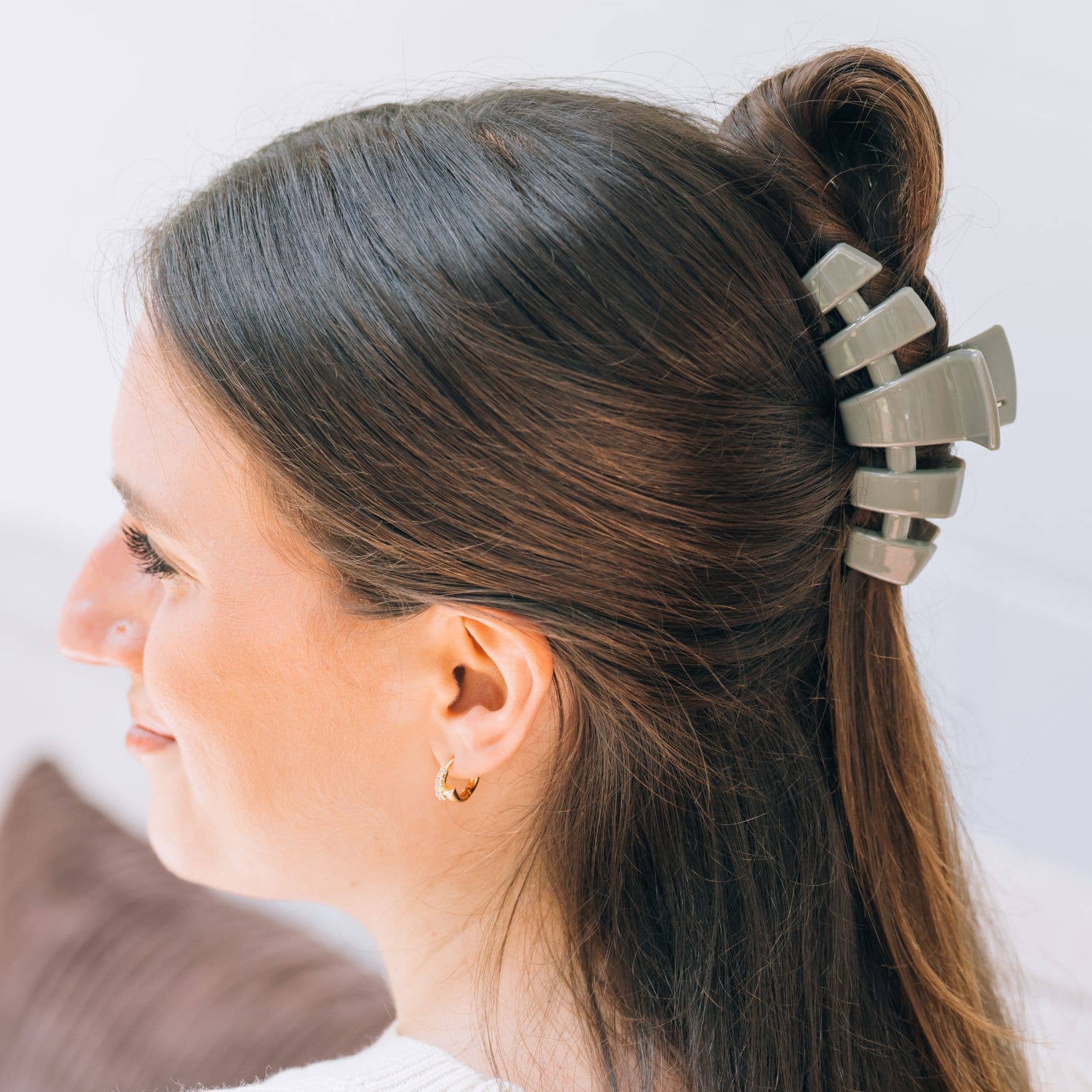 Classic Hair Clip | Medium | Sage It Ain't So