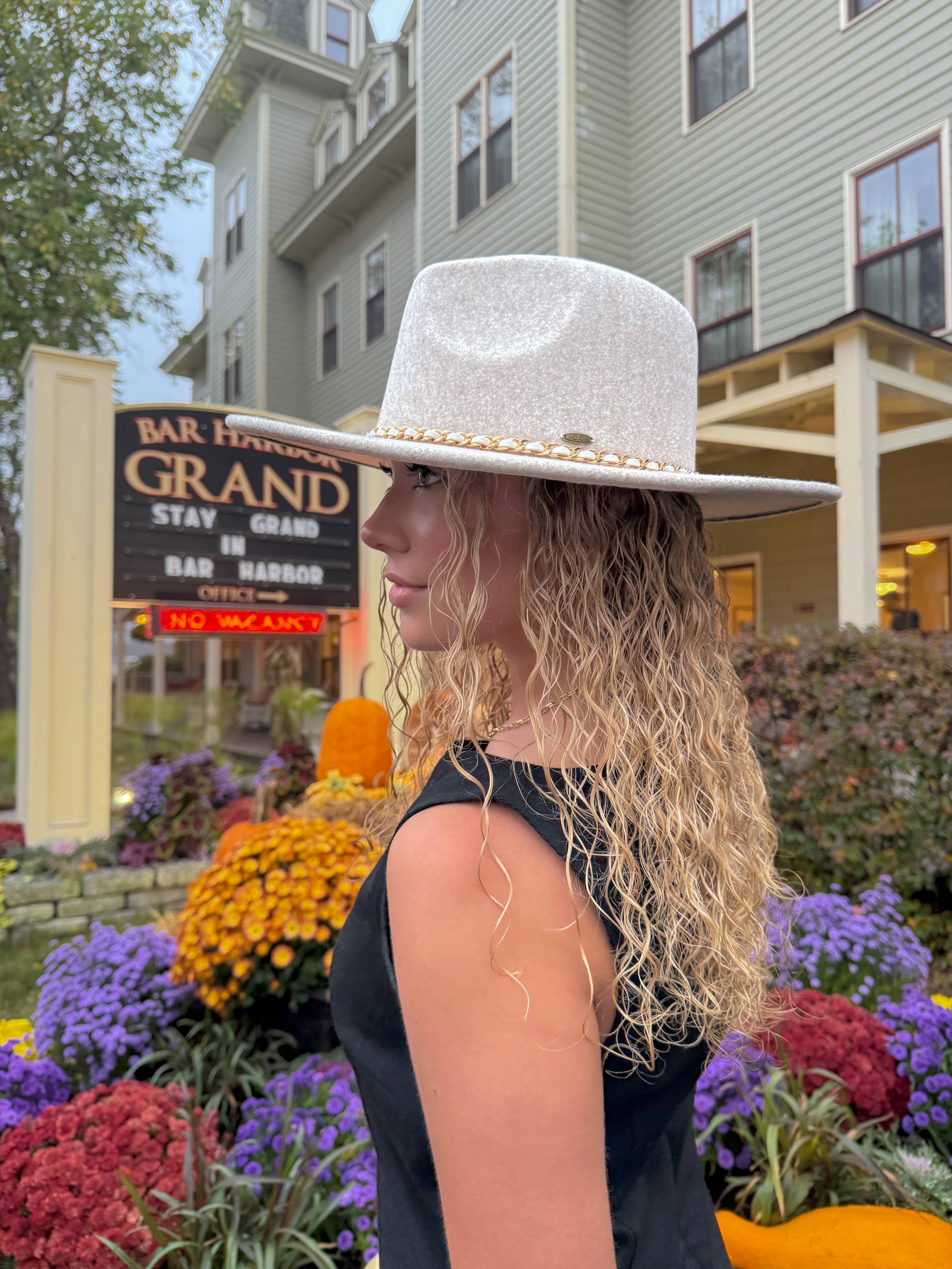 Chain Trim Band Vegan Fabric Hat VFE0003: Brown