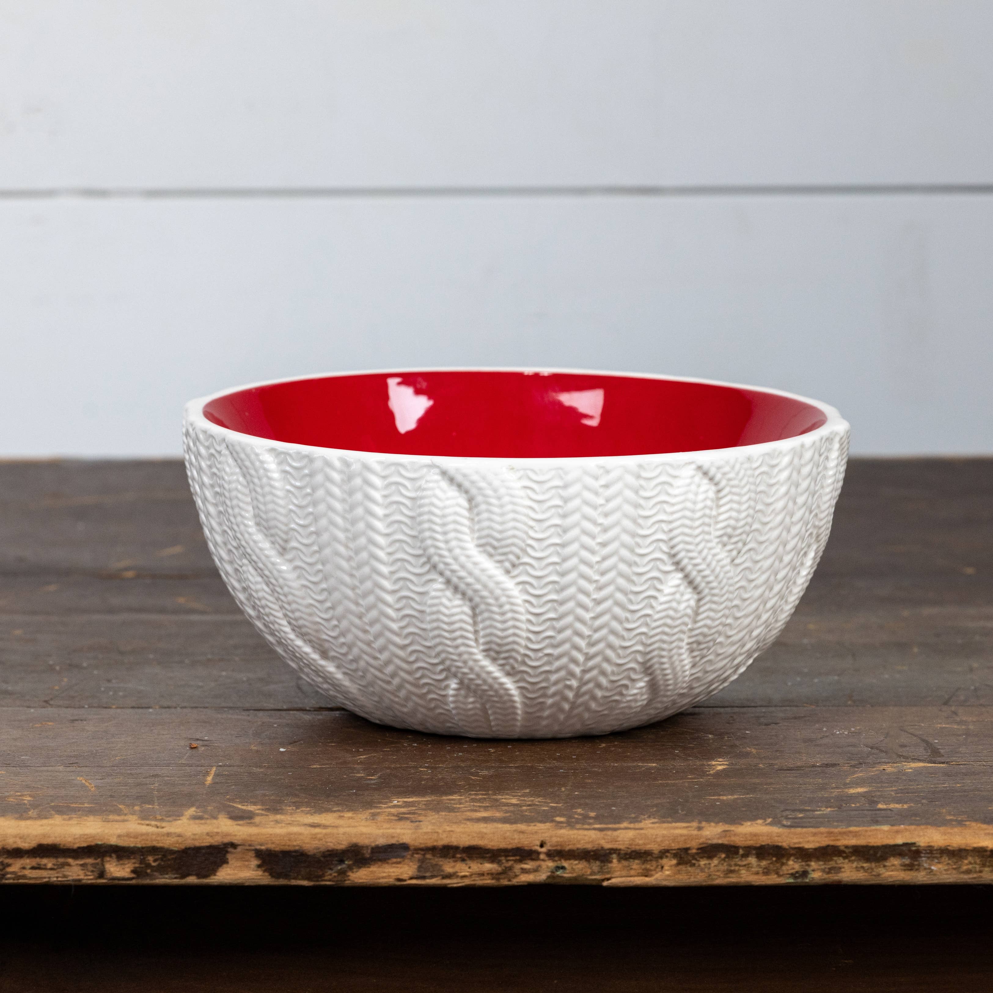 8.75" CREAM SWEATER BOWL
