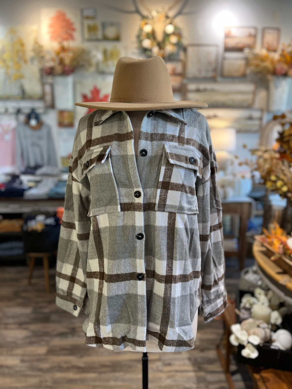 Women's Plaid Button Flannel Shirt Jacket: Light Gray and Brown / 100%Polyester