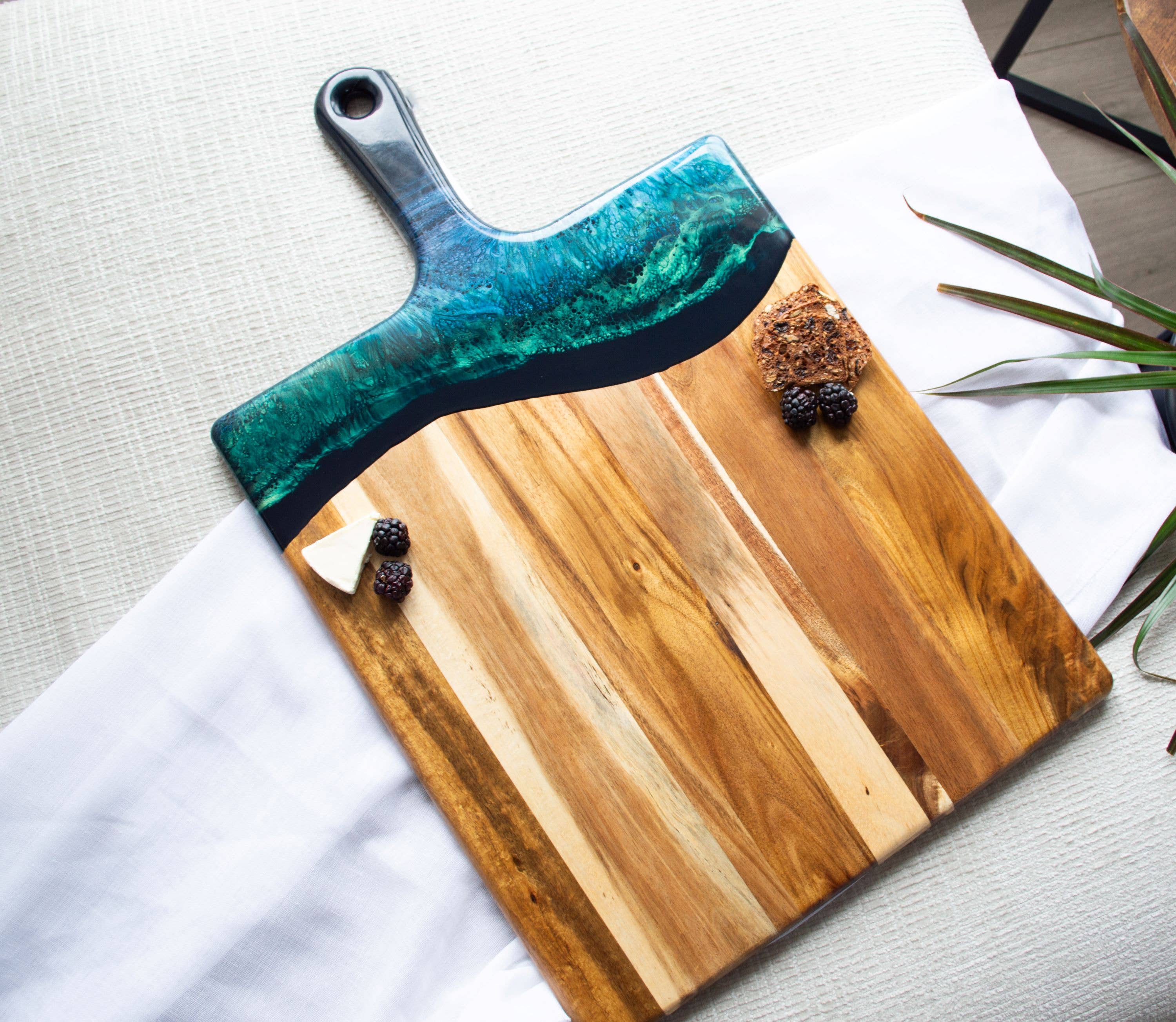 Northern Lights Collection Bread Board (12"x18")