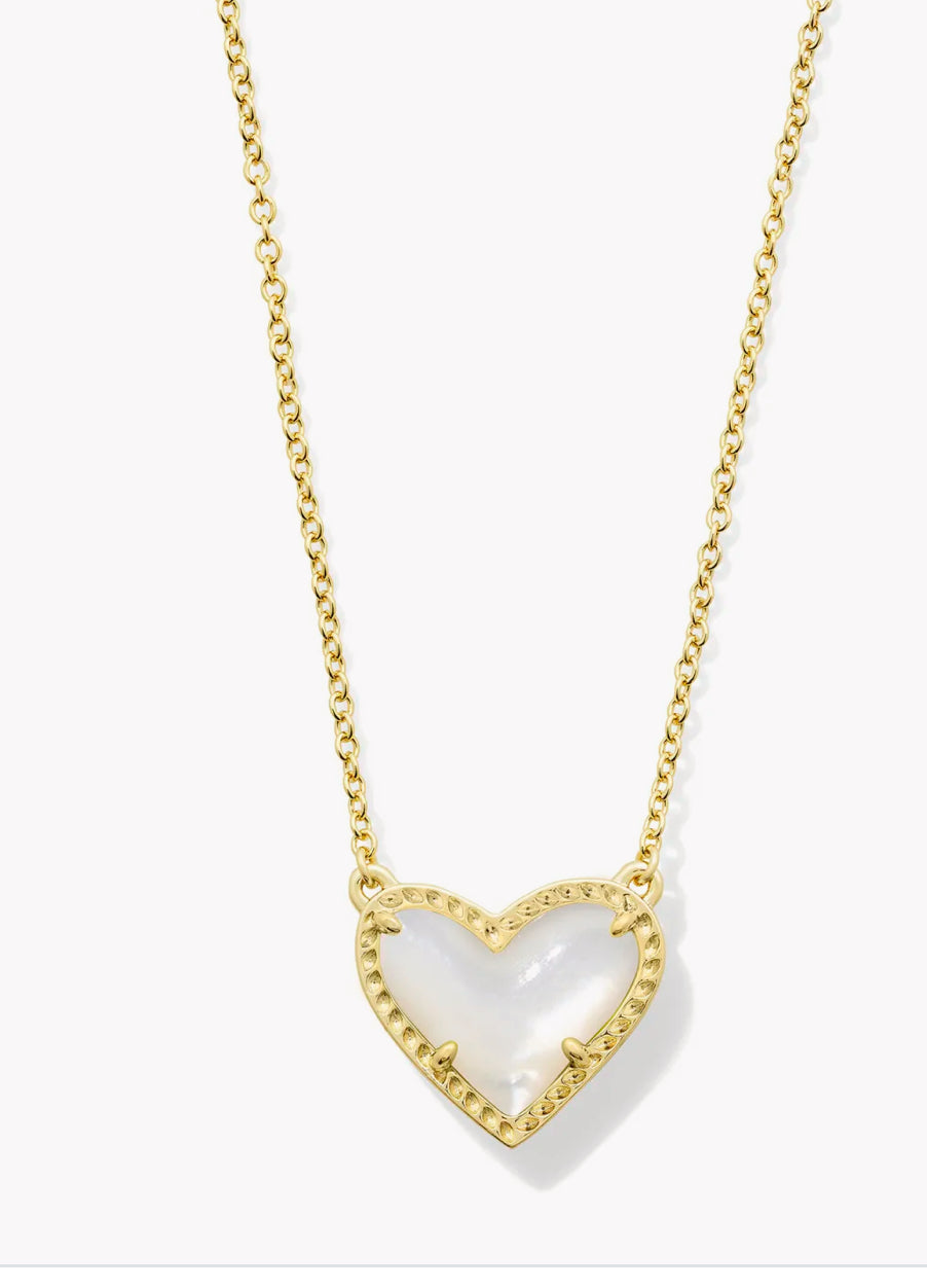 ARI HEART SHORT PENDANT NECKLACE - DICHROIC GLASS
