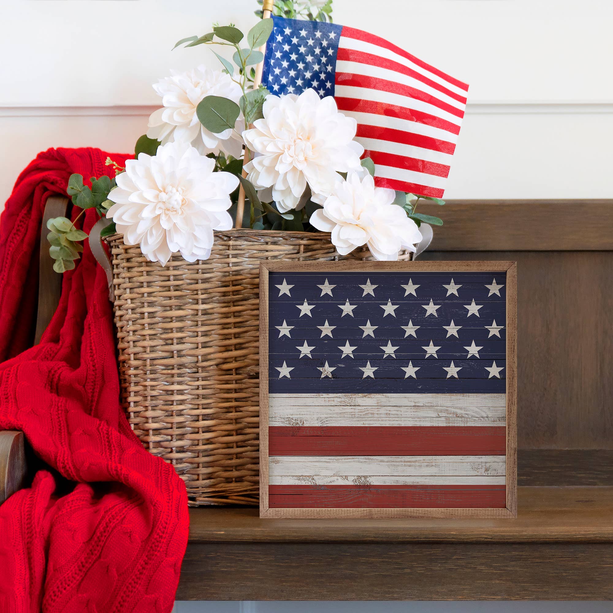 Square Flag: 8 x 8 x 1.5