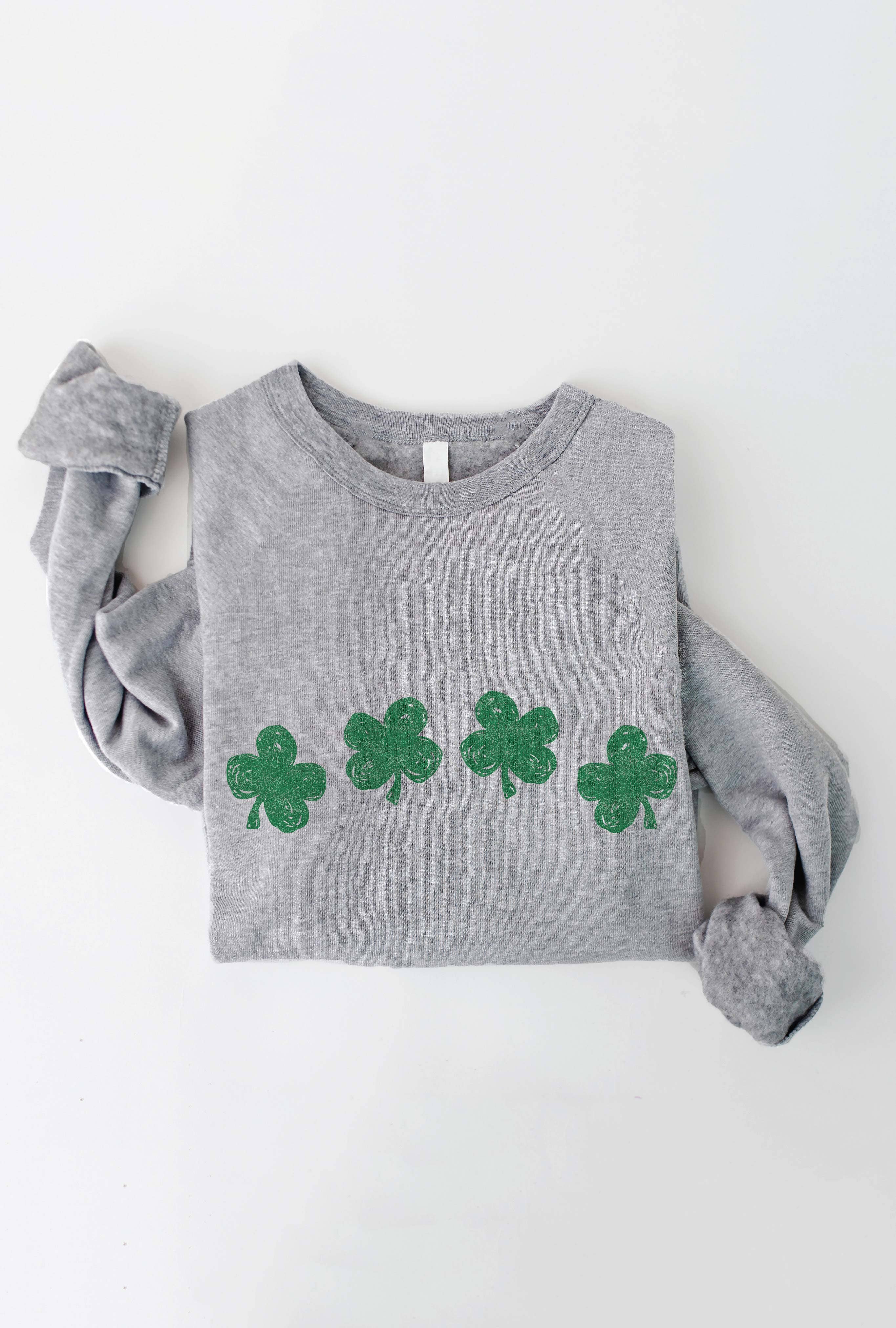 CLOVER ROW Graphic Sweatshirt: HEATHER FOREST