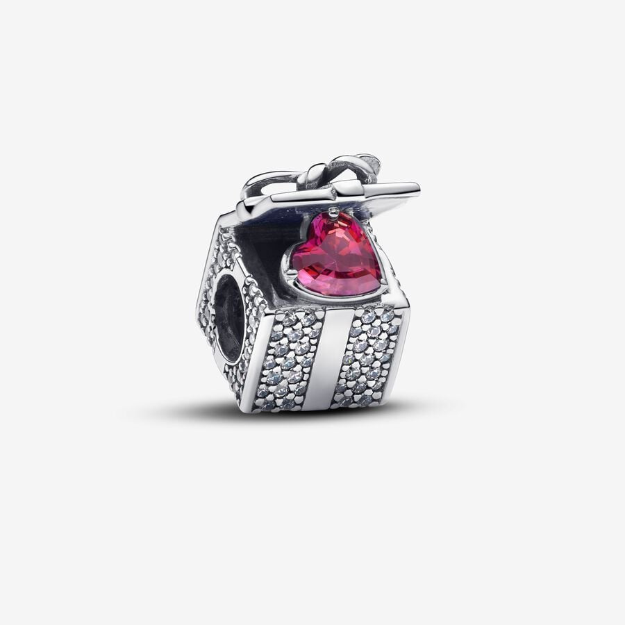 Sparkling gift box charm 793603C01