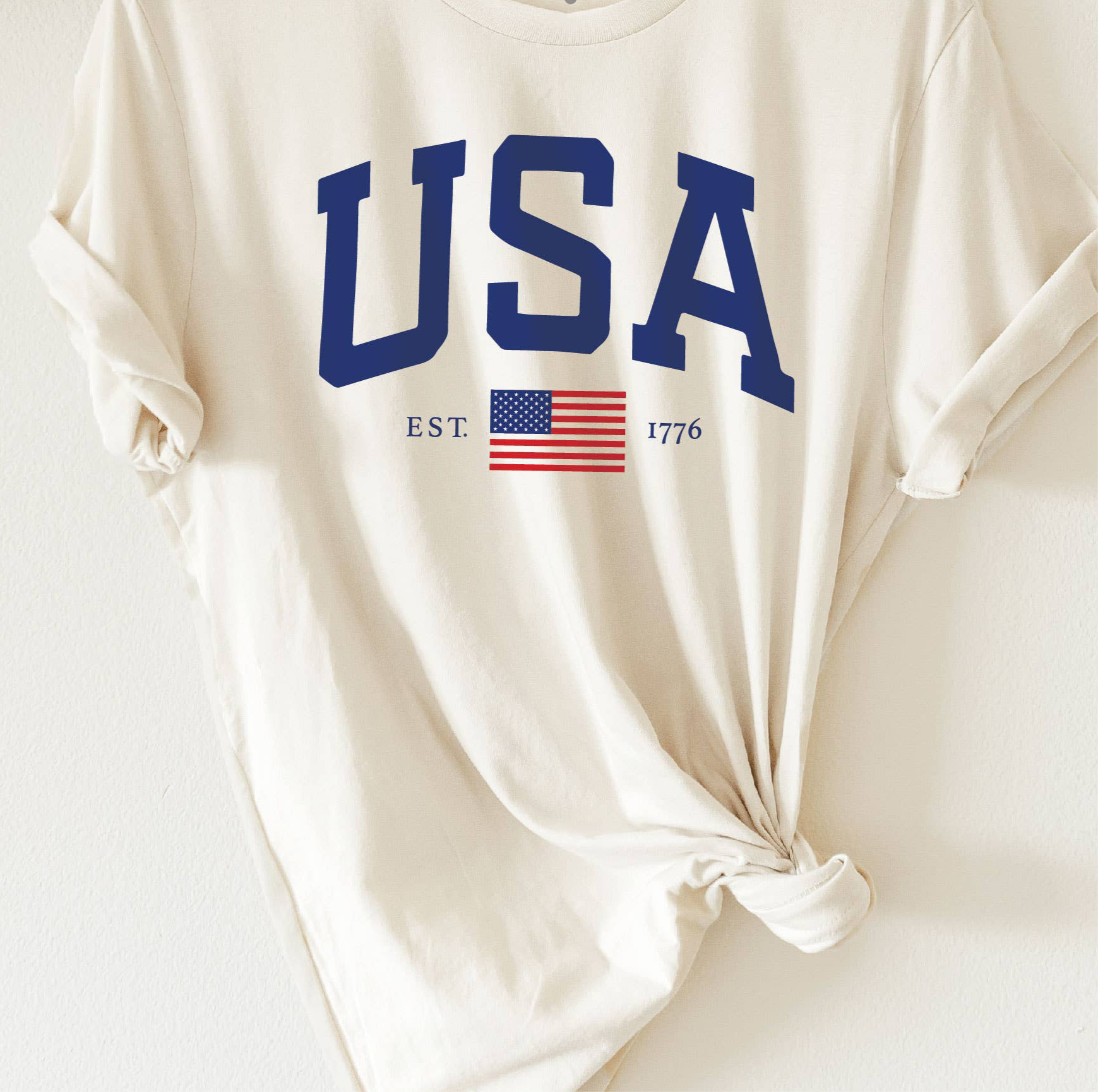 USA EST.1776 Graphic T-shirt: VINTAGE WHITE