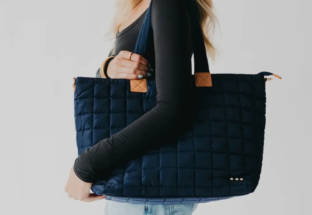 Day Dreamer Quilted Tote Bag: Navy
