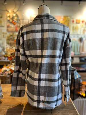 Women's Plaid Button Flannel Shirt Jacket: Black and White