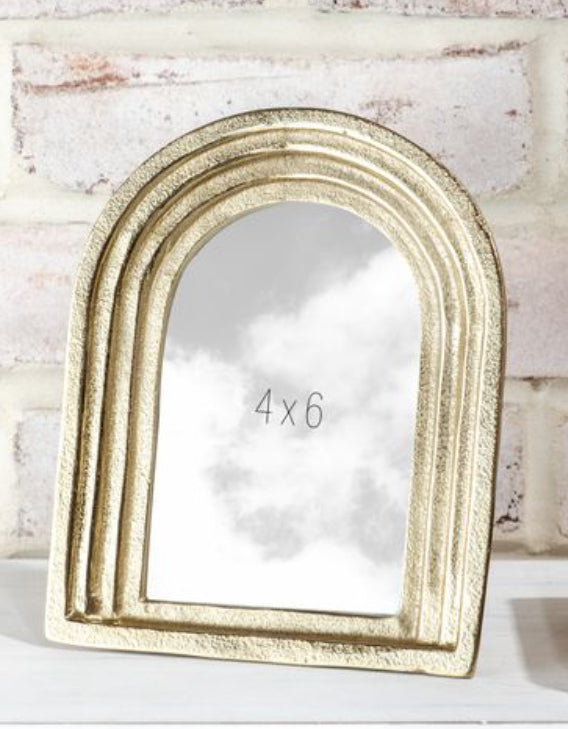Gold arch photo frame 4 x 6