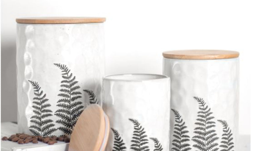 Set of 3 canisters white with embossed fern pattern
