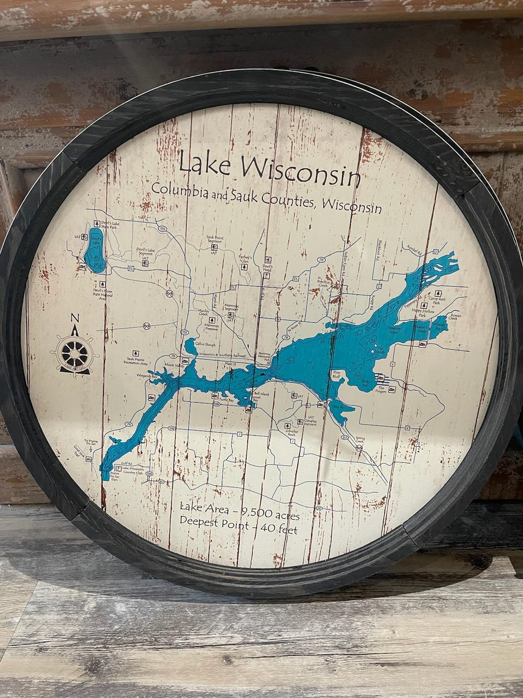 Lake Wisconsin w/ Devils Lake - Barrel End Style Lake Art-23” Round