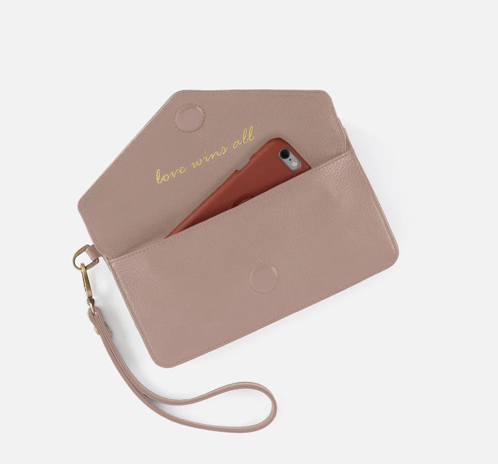 HOBO GOLDIE WRISTLET WARM ADOBE