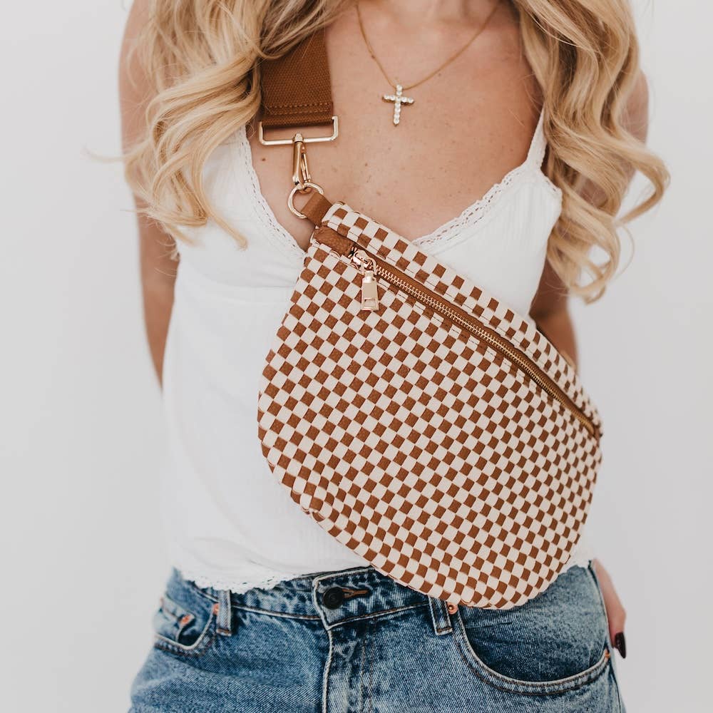 Woven Bum Bag: Checkered Brown