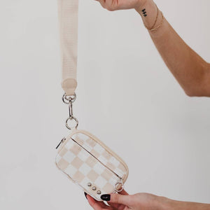 Nelly Nylon Card Wallet Wristlet: Bubblegum Pink