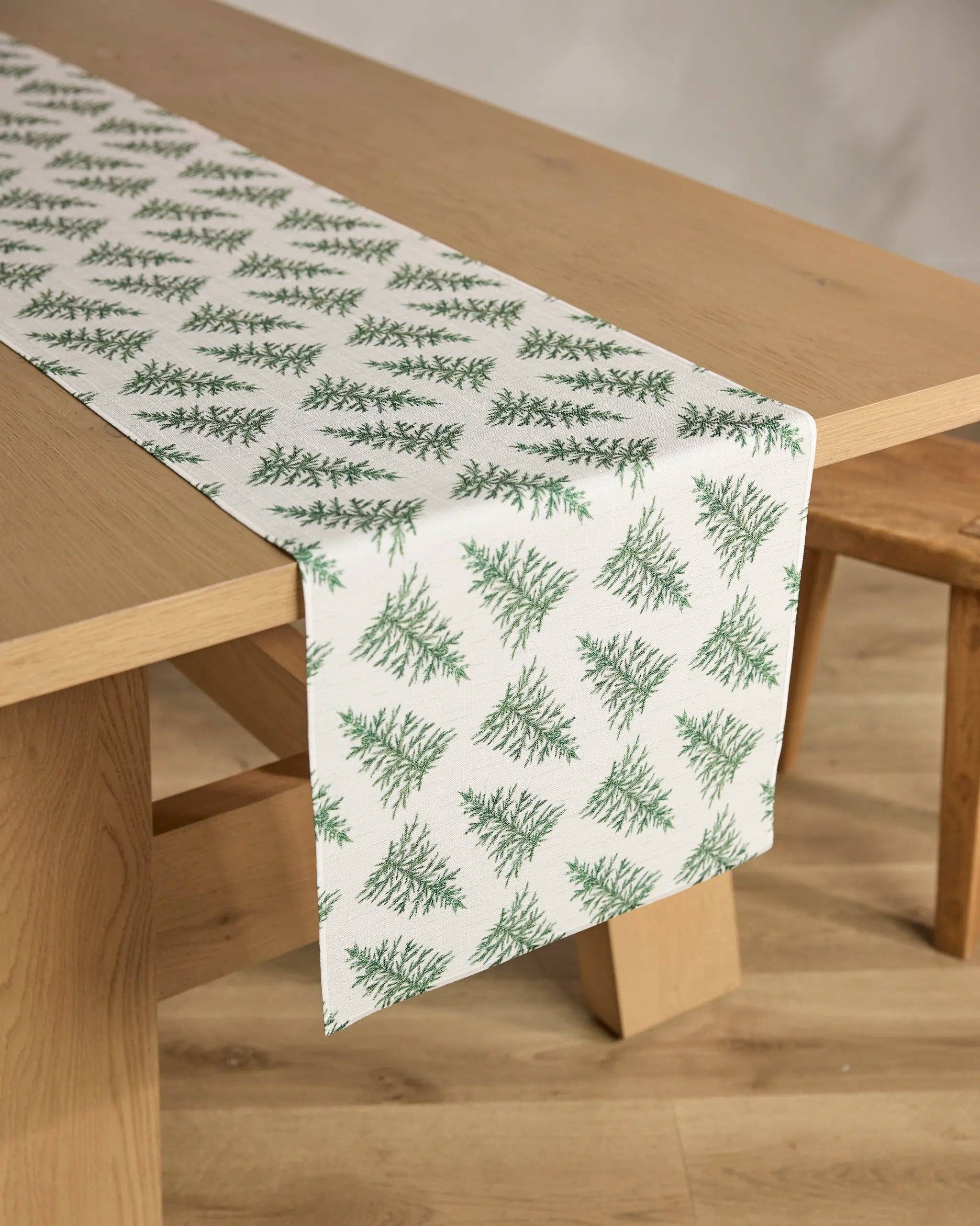 Cedar Table Runner: Large - 16" x 120"