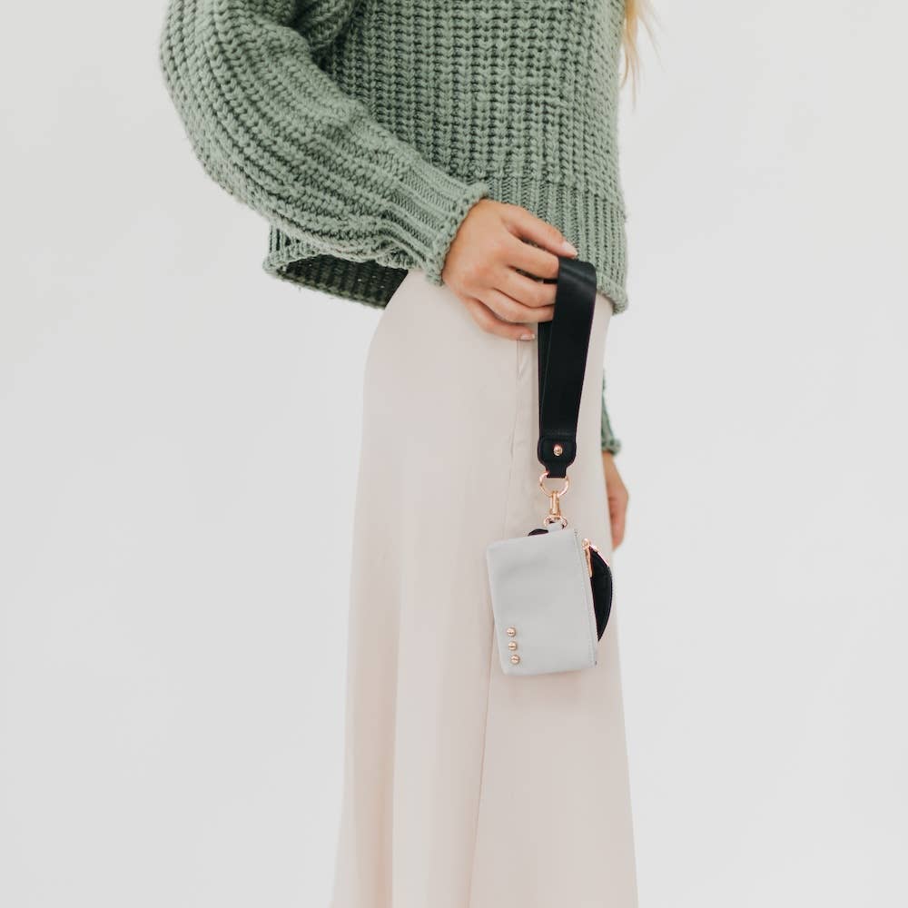 Dolly Dual Pouch Wristlet : Checkered Tan/Tan