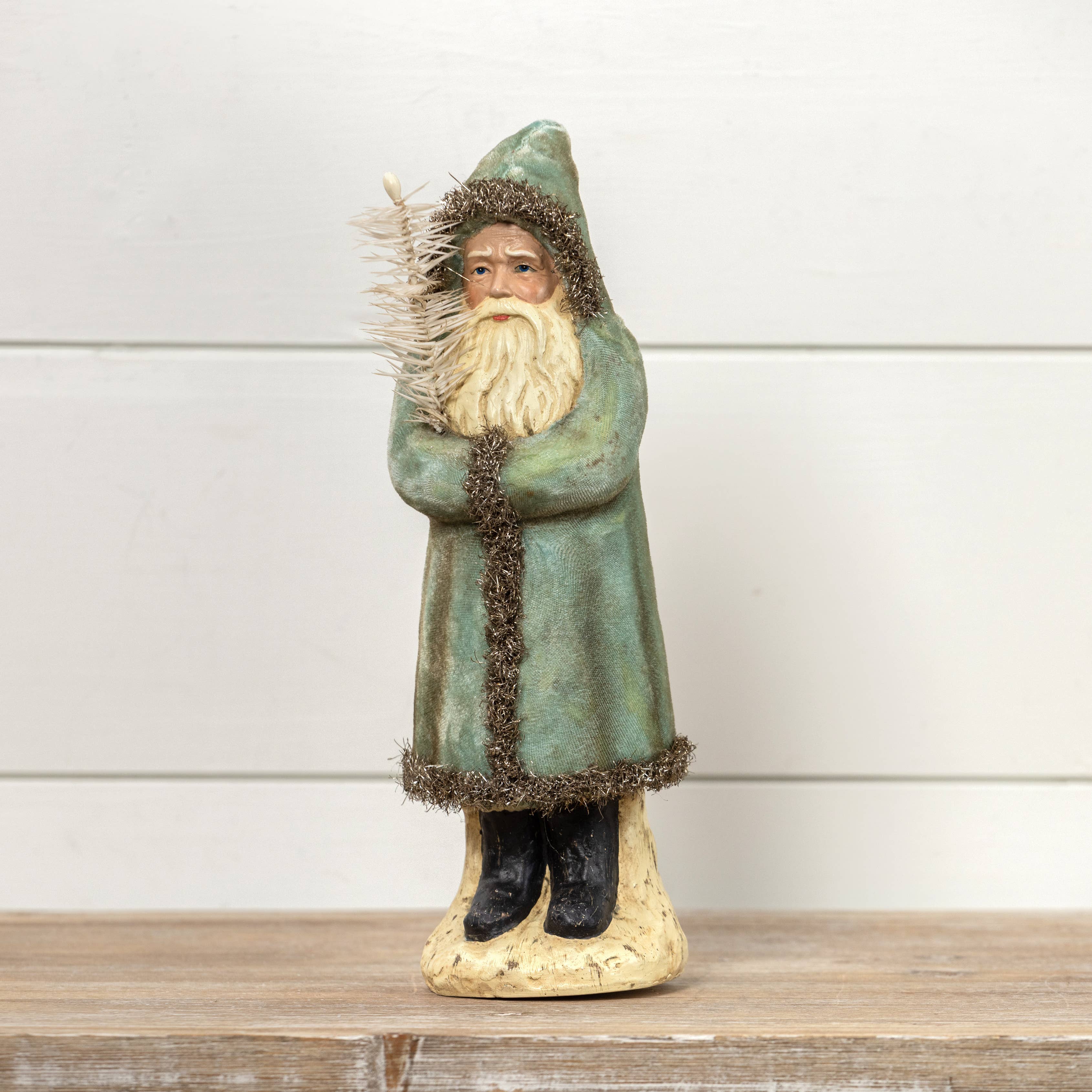 12" SOFT BLUE VELVET BELSNICKLE