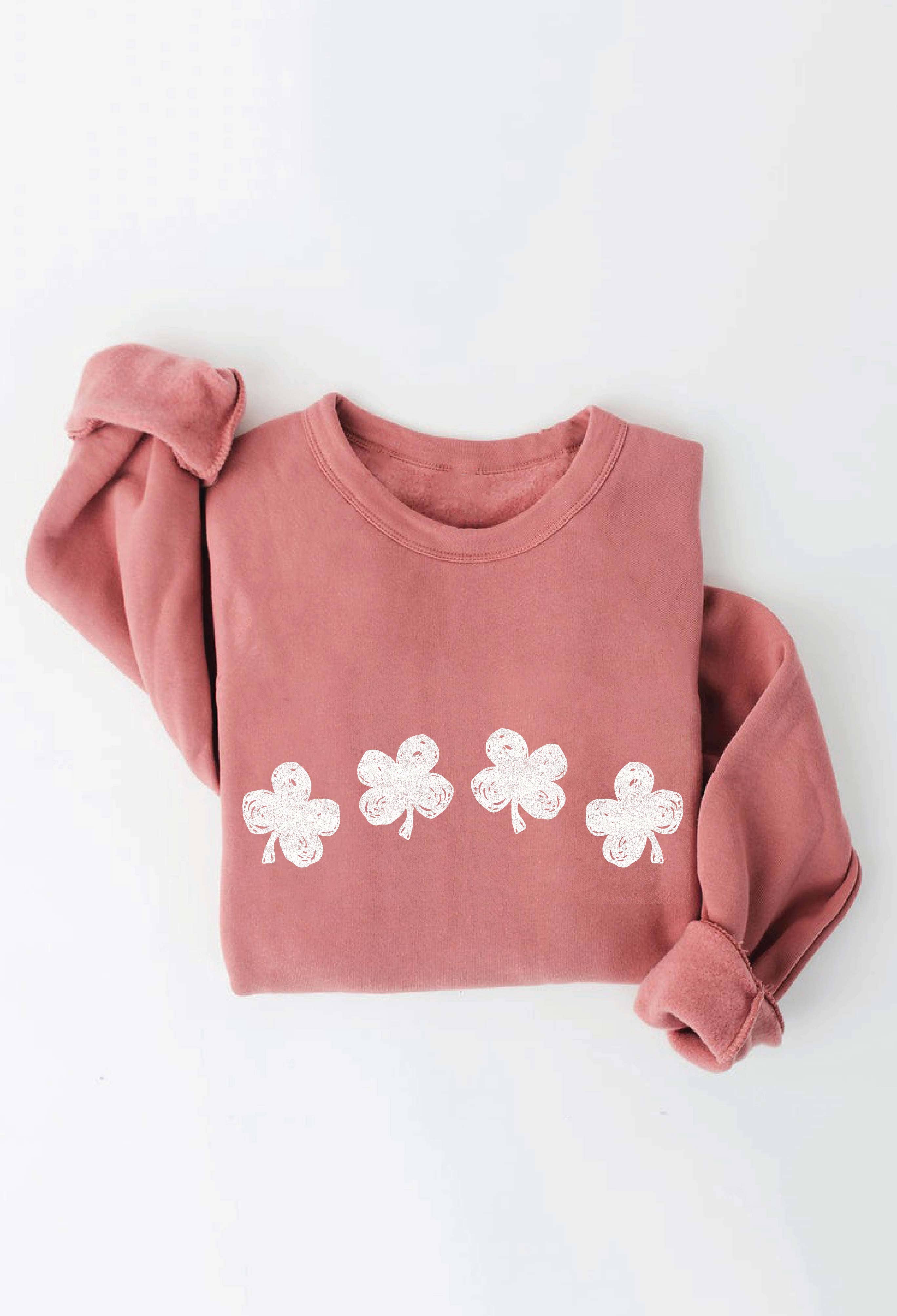 CLOVER ROW Graphic Sweatshirt: HEATHER FOREST