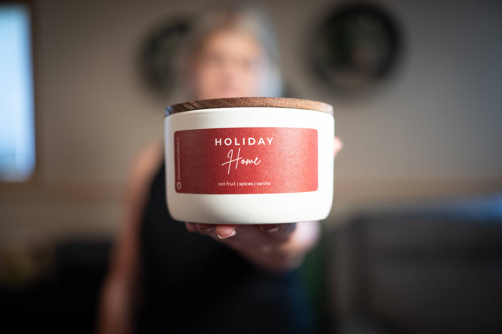 Holiday Home | 10 oz Statement Candle