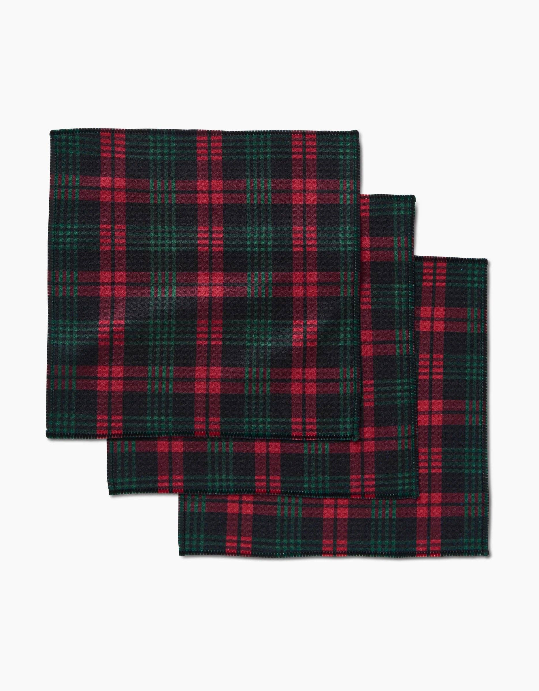 Very Merry Plaid Dishcloth Set