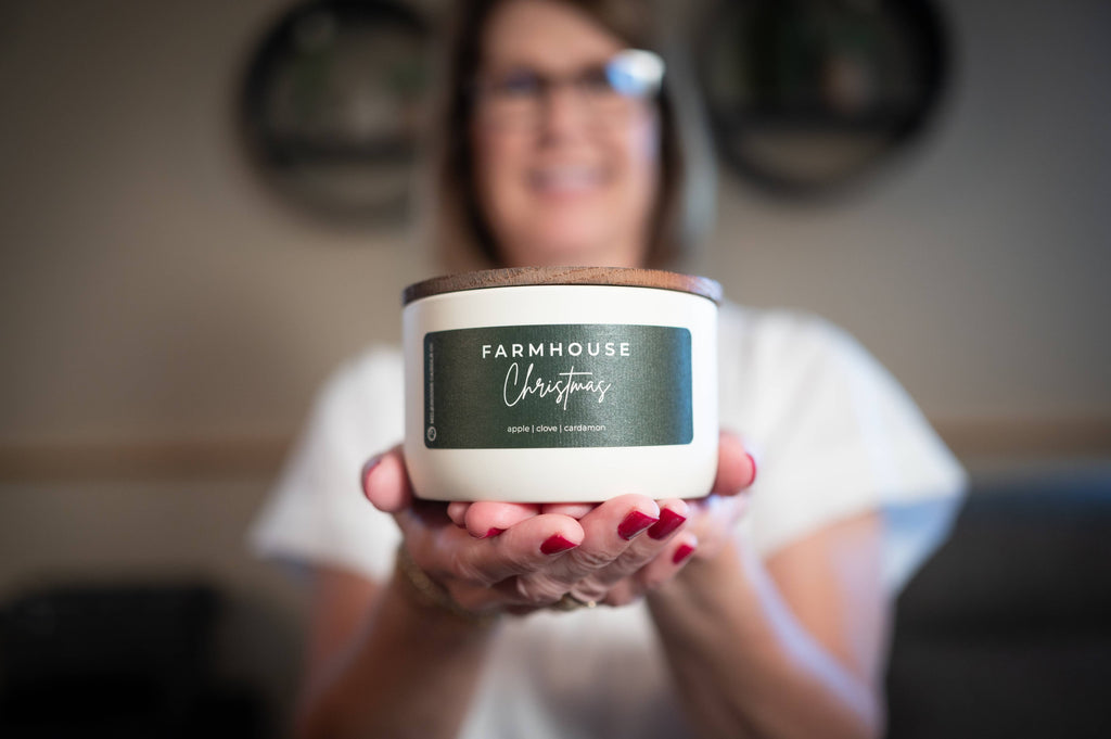 Farmhouse Christmas | 10 oz Statement Candle