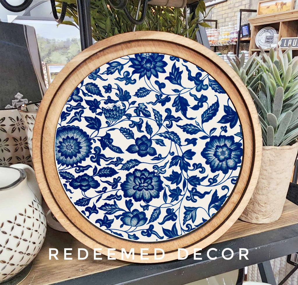 8" Round Blue Flower Pattern Art