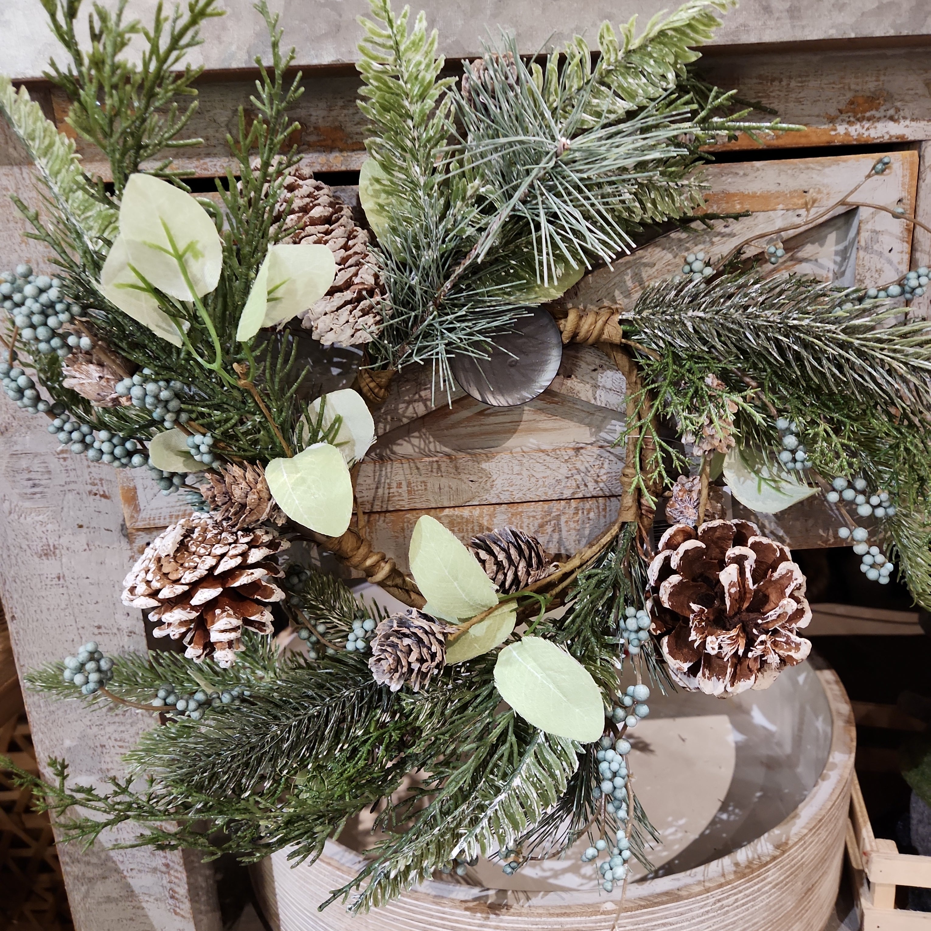 Light Green Berries & Pinecone Candle Ring