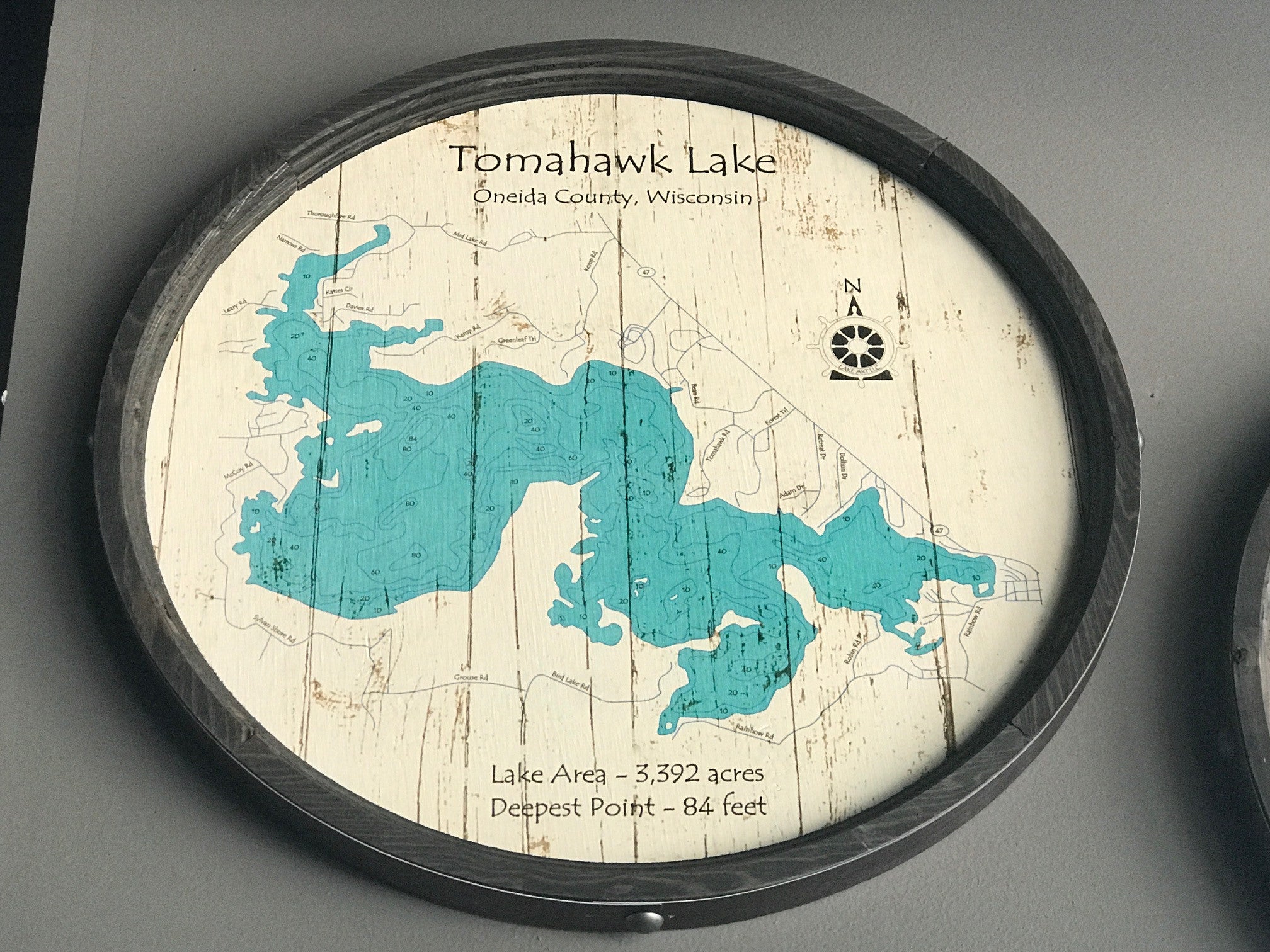 Lake Tomahawk - Barrel End Style Lake Art - 23" Round