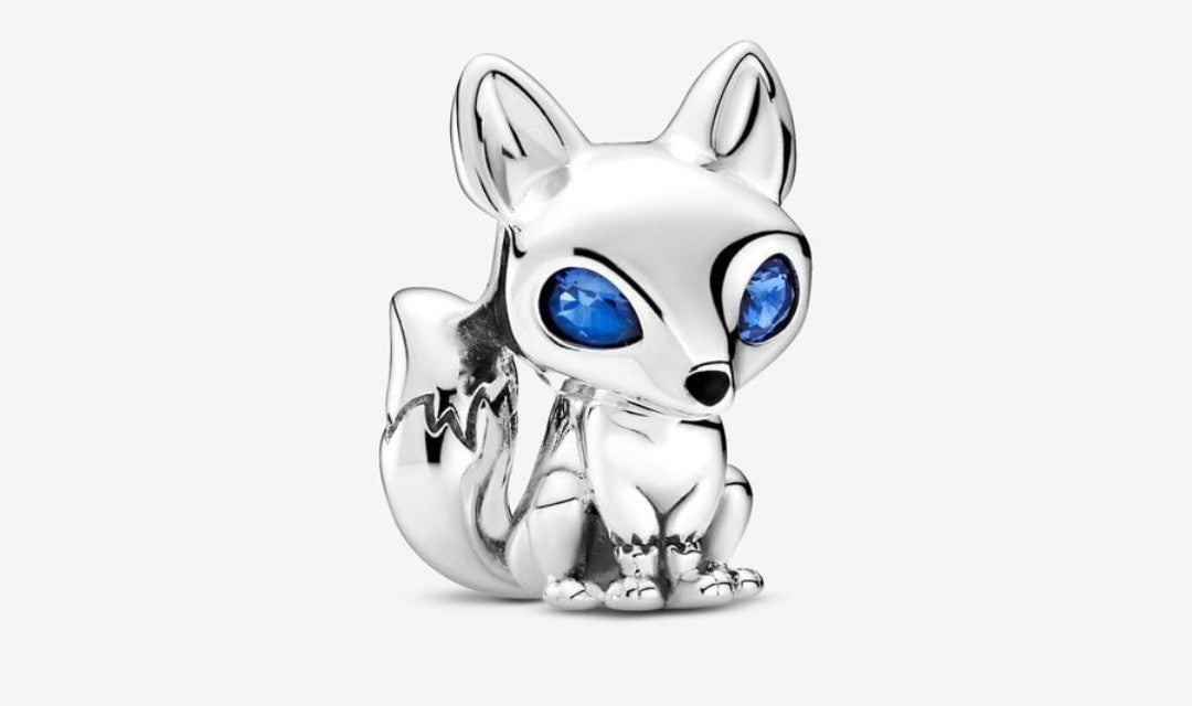 Blue Eyed Fox-Pandora