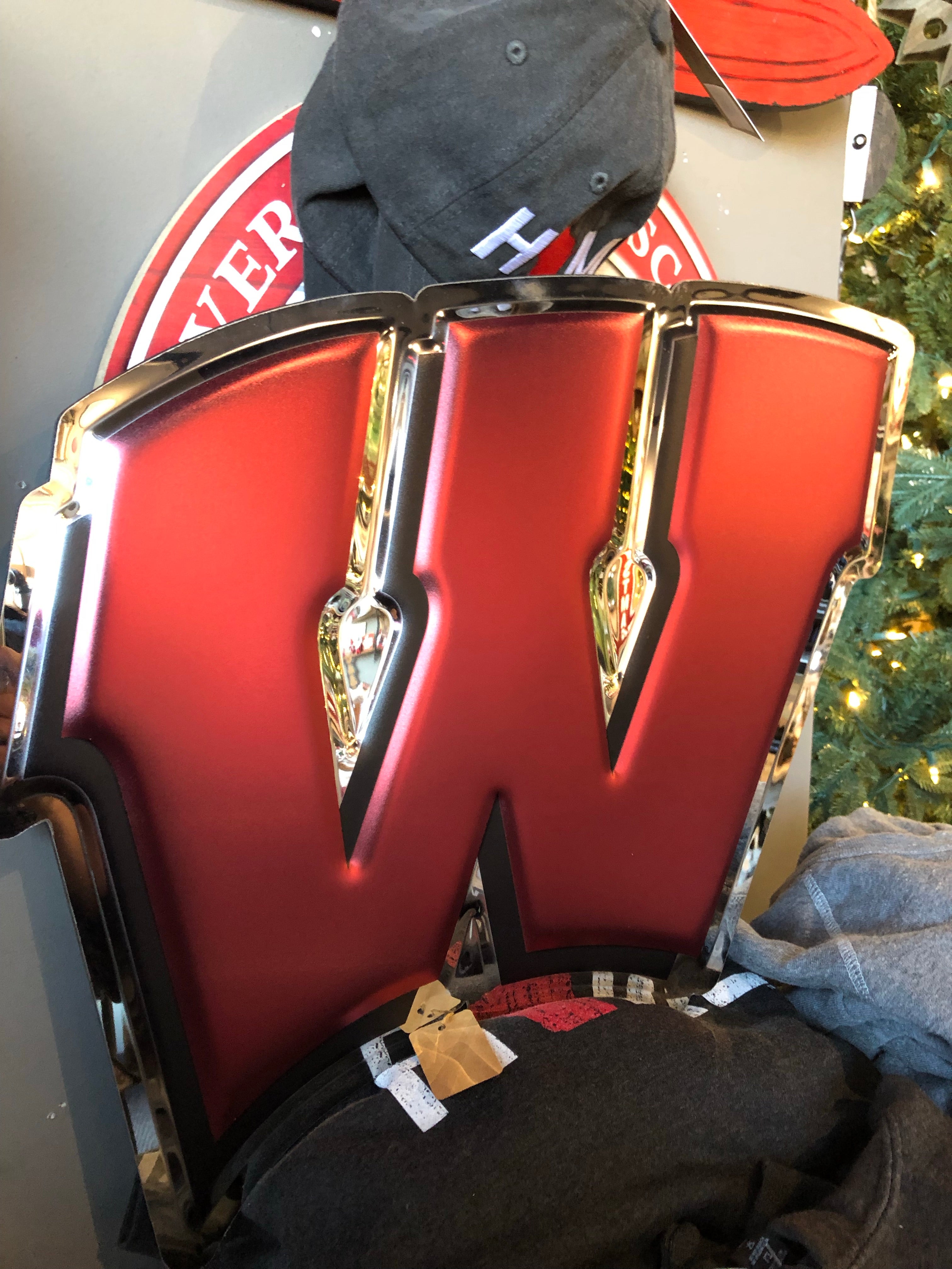 Wisconsin Badgers - Motion W - Stainless Steel - XL